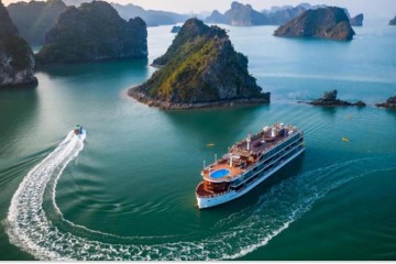 Cruise Ha Long Bay – The Ultimate Overnight Experience on the Emerald Waters