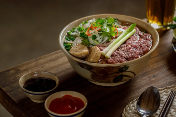 Ultimate Vietnamese Food Guide for Foreign Travelers