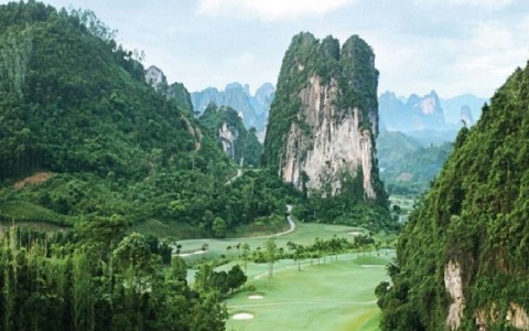 Golf Tour 1 Day In Phoenix Golf Resort