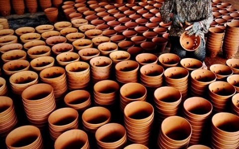 Traditional village and Pagoda Private Tours