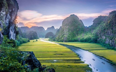 Hoa Lu Hang Mua Tam Coc Day Tour 