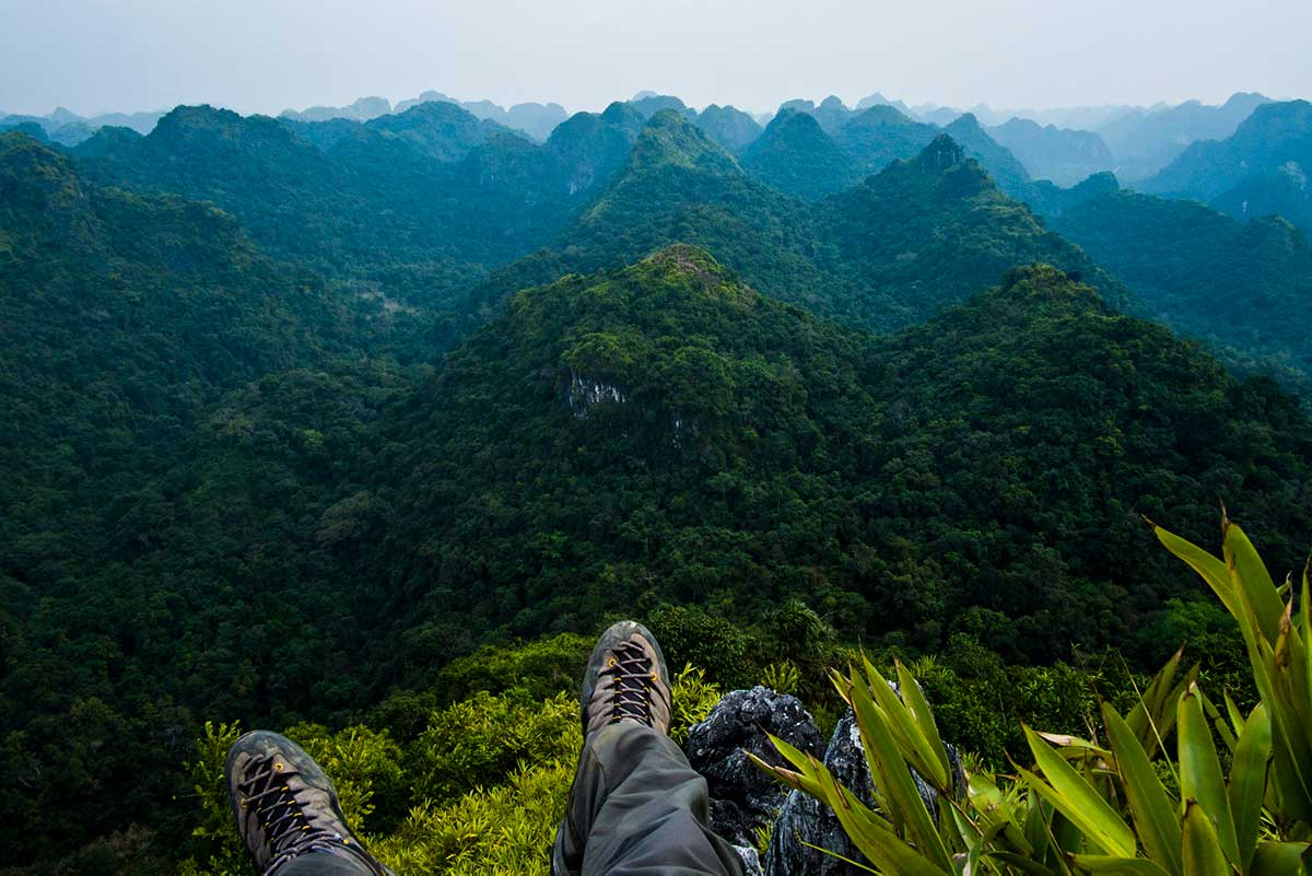 Karst-island panoramas from Cat Ba ridgeline trails