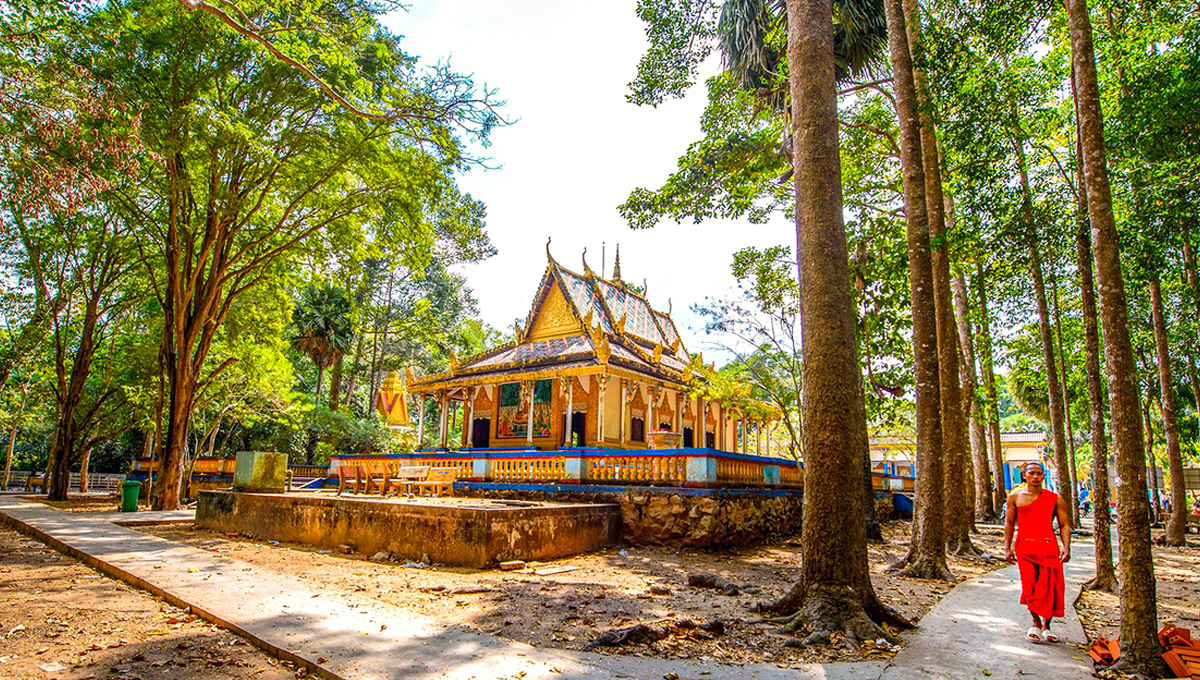 Cultural immersion experiences enrich Southern Vietnam Travel with authentic local traditions